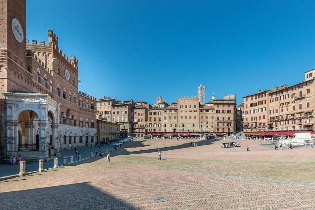 Mimosa- Loft Elegante Con Terrazza Nel Centro Di Siena Apartment Exterior photo