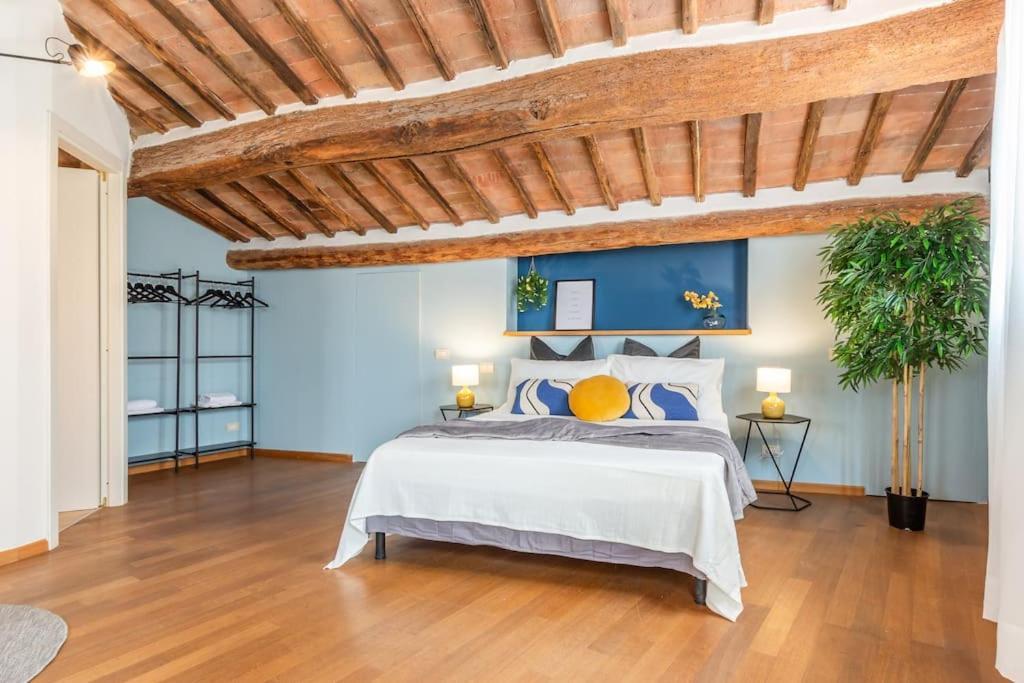 Mimosa- Loft Elegante Con Terrazza Nel Centro Di Siena Apartment Exterior photo